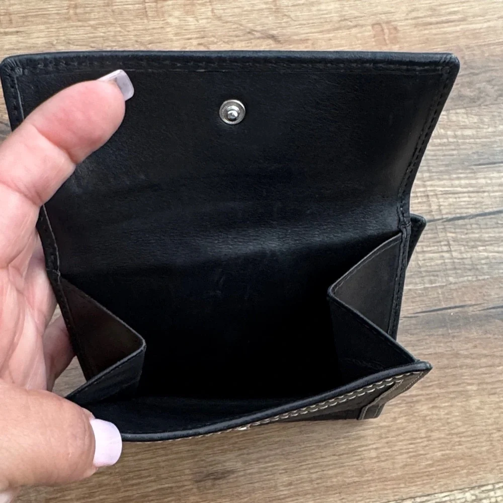 Vintage Coach Black Monogram SoHo Bifold Wallet - Picture 9 of 9